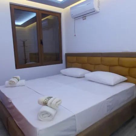Villa Alfred Sarandë Exterior foto