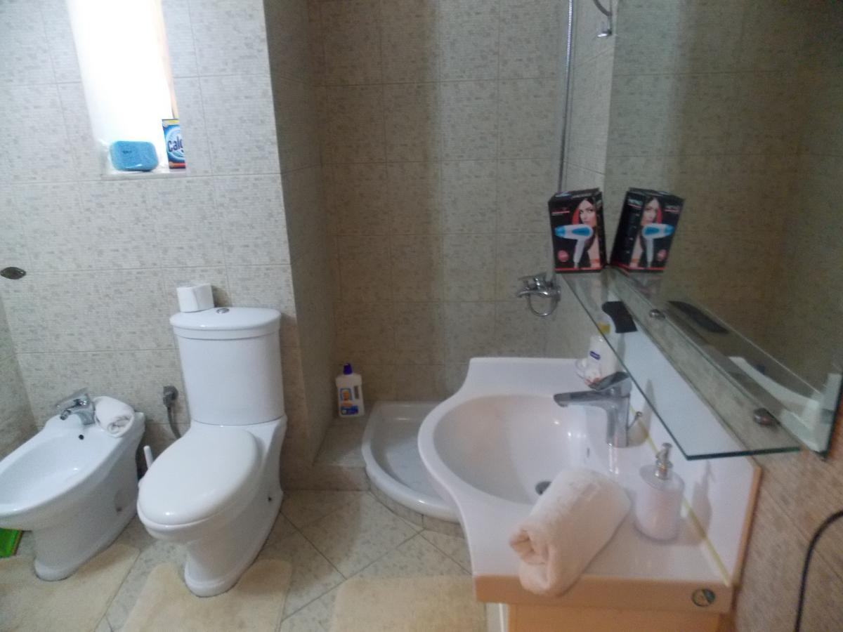 Alfred Apartment