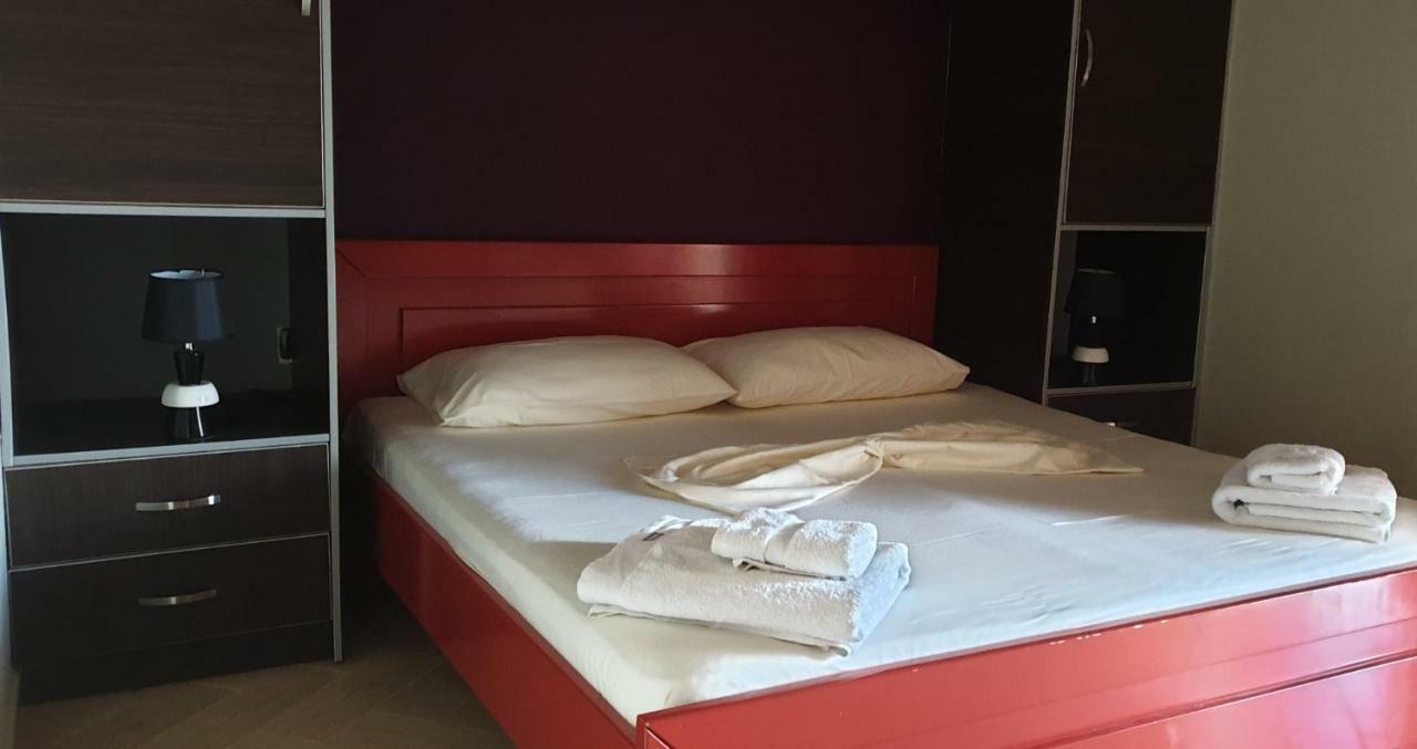 Apartment Alfred Sarandë